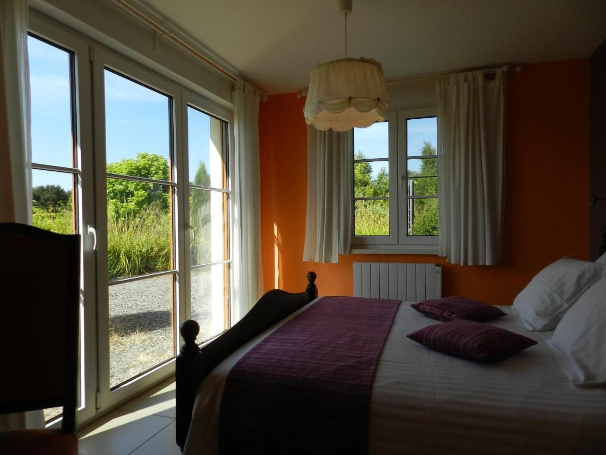 Gite La Grenouillere Esqueheries Bagian luar foto